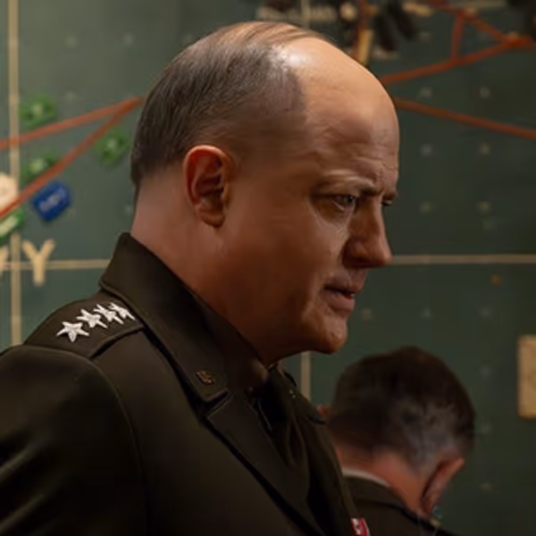 Video: Andrew Scott and Brendan Fraser Lead Tense New Trailer for PRESSURE - Broadway Theater Video