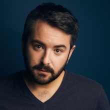 Listen: Alex Brightman Talks BEETLEJUICE and More on LITTLE KNOWN FACTS