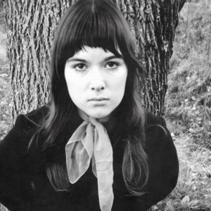 Barbara Hall to Direct New Documentary About Heart Singer Ann Wilson