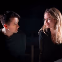 BWW Review: OOPSY DAISY, Katzpace