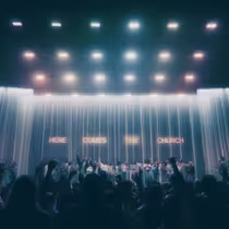 Tauren Wells Releases "SERVE THE LORD (LIVE)" With Davies