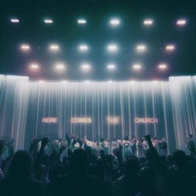 Tauren Wells Releases "SERVE THE LORD (LIVE)" With Davies