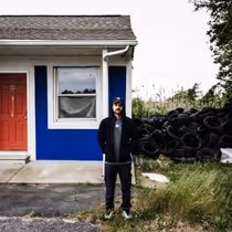Jared Hart Releases New Single "LAW OF SUBTRACTION" Ahead of MIDNIGHT MOTEL LP