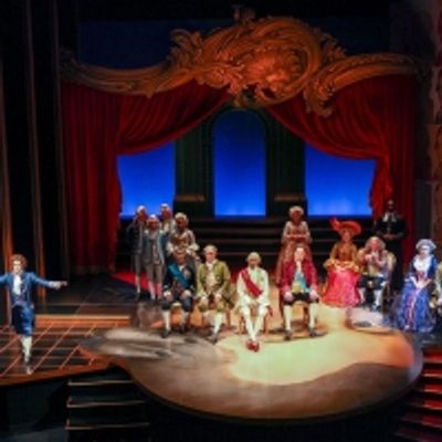 BWW Review: Syracuse Stage's Stunning Production of AMADEUS Opens and Closes all in one Historical Performance