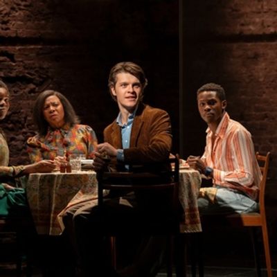 Review: THE LINE OF BEAUTY, Almeida Theatre