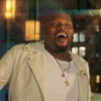 VIDEO: ALADDIN & LION KING Cast Members' Full 'Don't Stop Me Now' Performance