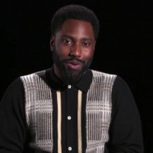 VIDEO: John David Washington Talks About Moving Back in With His Parents on THE LATE…