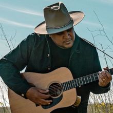 Chris Pierce Drops New Single 'Meet Me at the Bottom'