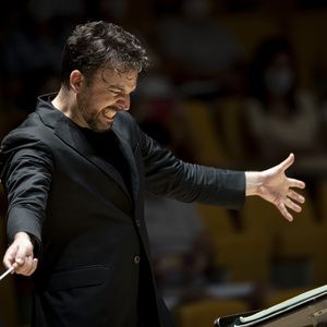 Conductor James Gaffigan to Lead Chicago Symphony, NSO & San Francisco Symphony in Sp Interview