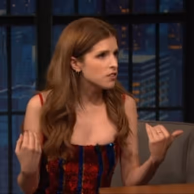 VIDEO: Anna Kendrick Stopped By LATE NIGHT WITH SETH MEYERS to Talk Amsterdam