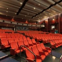 Concert Venues, Theatres, and Cinemas in Quebec Set to Reopen on Monday