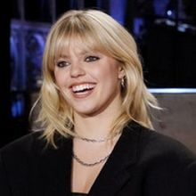 Video: Watch Reneé Rapp Prepare to Make Her SATURDAY NIGHT LIVE Debut With Jacob Elo