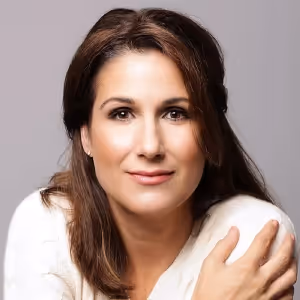 Stephanie J. Block To Receive Sarah Siddons Society Award At The Arts Club Of Chicago
