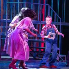 Review: ELVIS-A MUSICAL REVIEW at Dutch Apple Dinner Theatre