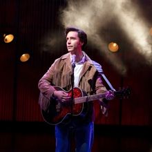 Review: A BEAUTIFUL NOISE at Hollywood Pantages Theater