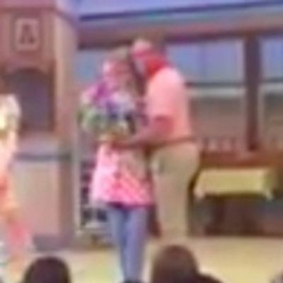 VIDEO: Colleen Ballinger and Todrick Hall Take Their First Bows in WAITRESS