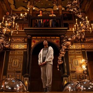 Review: DEEP AZURE, Sam Wanamaker Playhouse
