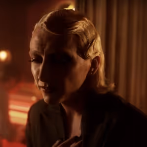 Video: Watch Mason Alexander Park Perform 'I Don't Care Much' in CABARET at the Kit…