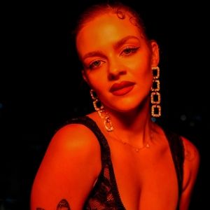 Faith Richards Releases New R&B Single 'Good Girl'