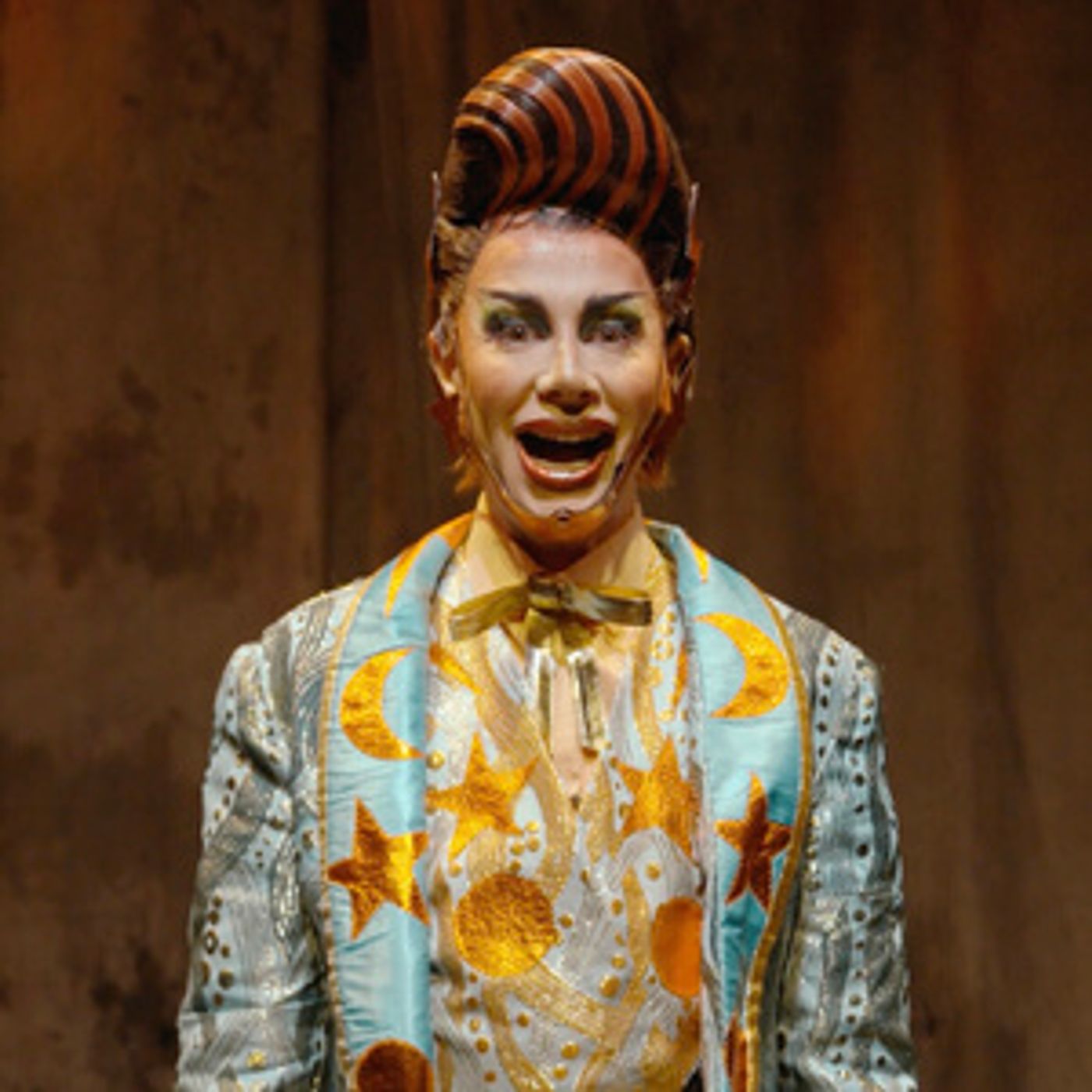 Wake Up With BroadwayWorld July 30, 2026- Patti LuPone and More Join LES MISÉRABLES: THE ARENA CONCERT SPECTACULAR at Radio City Image