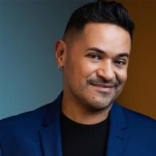 Roberto Araujo In DO YOU DREAM IN SPANISH? Returns To The Green Room 42 On November 1