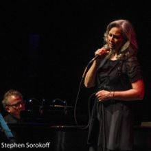 Photos: The RRazz Room Presents Linda Eder at the Eissey Theater