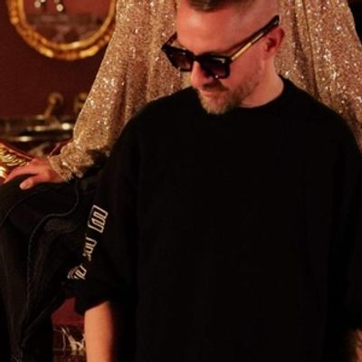 GALANTIS Releases Reimagined Cover of "Can't Take My Eyes Off You"