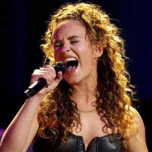Exclusive: Nina Howland Didn’t Intend to Pursue Singing. Then She Landed a Tour and