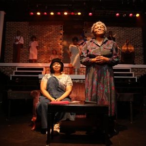 'Heartbreaking, breathtaking and powerful': Kenley Smith's FAN ME WITH A BRICK Provides a Fascinating Portrait of an American Family