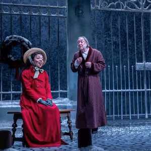 Review: A CHRISTMAS CAROL at The Goodman
