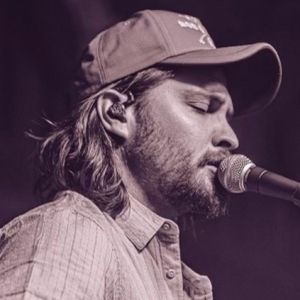 Luke Grimes Announces New EP 'PAIN PILLS OR PEWS'