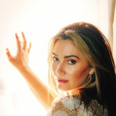 Ella Hooper Releases COWBOY MAN Single Ahead of OVERNIGHT SUCCESS Album