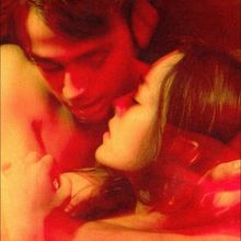 Ben Ahlers And Victoria Pedretti To Star In TENDER NAPALM