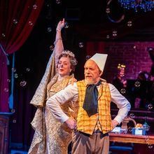 Review: DINNER FOR ONE at Jungle Theatre