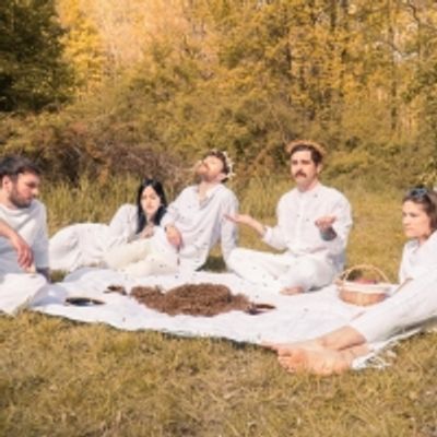 Motherfolk Share New Single 'head above water'