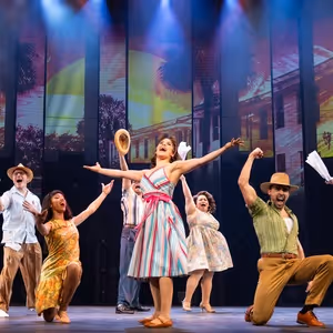 Review: ON YOUR FEET! at Drury Lane Theatre Oakbrook Terrace, IL