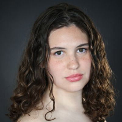 Octavia Perelis on Finding Connection Through Acting, Film, and Theater