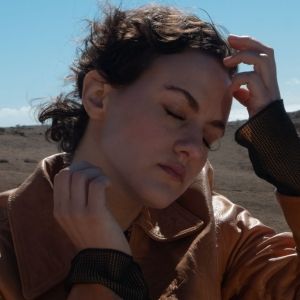 LA's Emma Ayzenberg Announces EP and Releases New Track