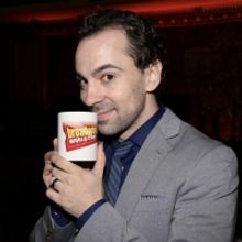 Wake Up With BWW 2/23: Bette Midler on Why Her Time on Stage is Over, and More!