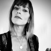 Award Winning Multi-Instrumentalist Sarah Blacker Returns To Club Passim