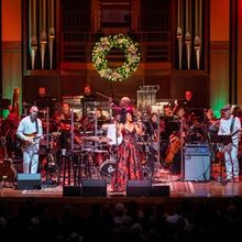 Review: AN EVENING WITH RENÉE ELISE GOLDSBERRY AND THE SEATTLE SYMPHONY at Benaroya 