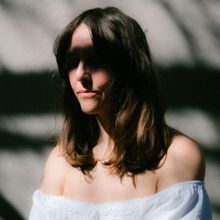 Jennifer Castle Returns With 'Blowing Kisses' Featured on FX's THE BEAR