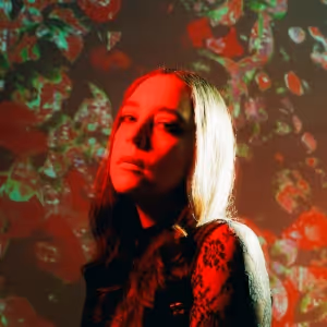 Nicole Marxen to Release New Album 'Thorns', Listen to a Single