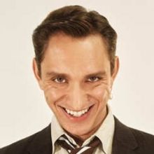 Oliver Sim Releases New Single 'Run The Credits'