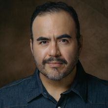 Interview: Orlando Arriaga of THE LEHMAN TRILOGY at STAGES