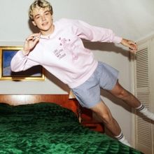 Thomas Headon Debuts New Single 'Middle of the Night'