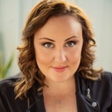 Interview | Actor, Singer and Dancer, Carly Quinn