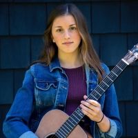 Elizabeth Young Releases New Single 'Spotlight'