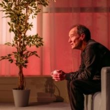 Review: CYPRUS AVENUE, Tron Theatre, Glasgow