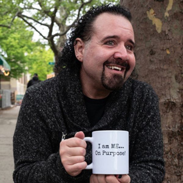Earl Grey makes cabaret debut with I AM ME - ON PURPOSE at Laurie Beechman Theatre Photo
